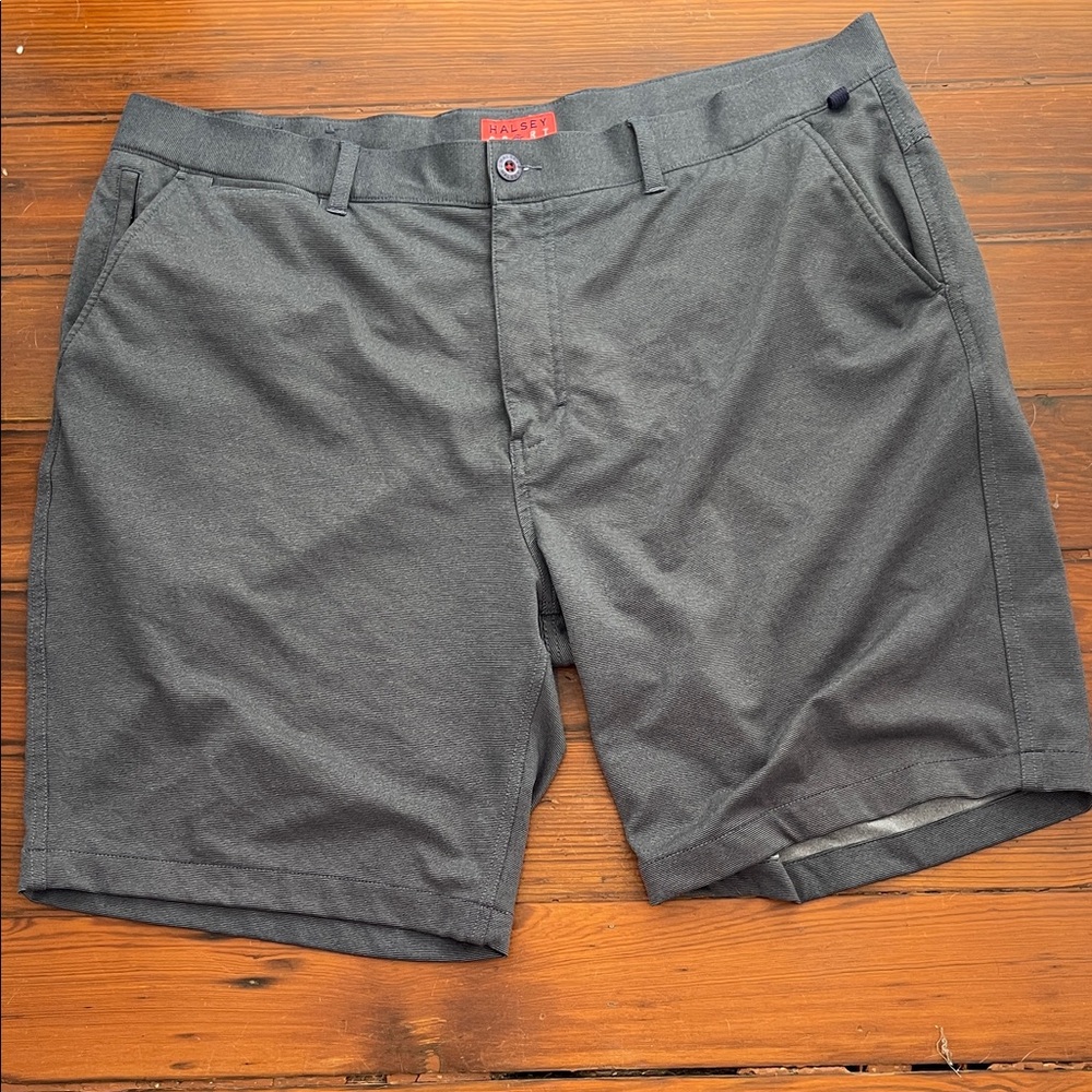 Halsey Sport Performance stretch flat front heathered shorts sz 42
